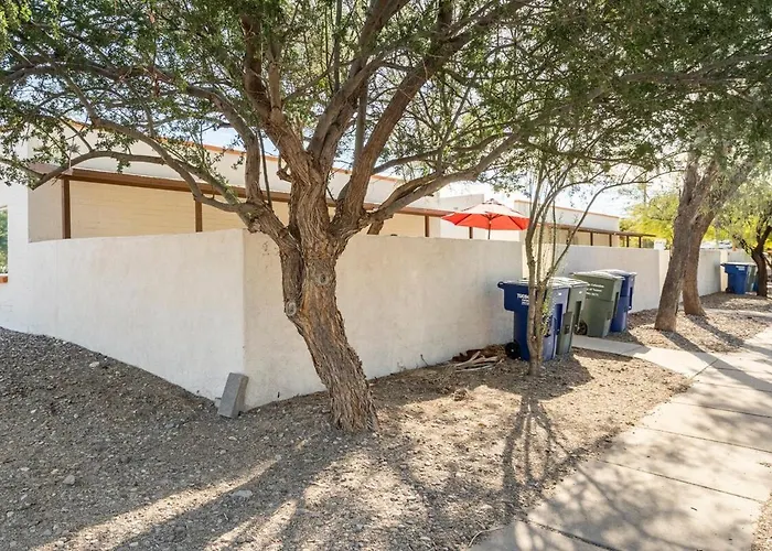 2br With Bbq & Parking Spring Fling