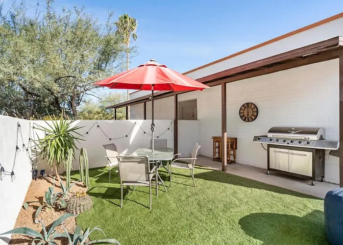 2br With Bbq & Parking Spring Fling Apartment