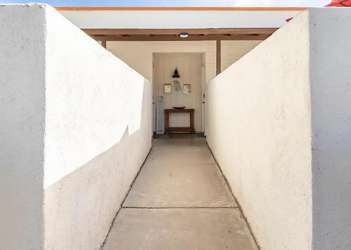 2br With Bbq & Parking Spring Fling Apartment *