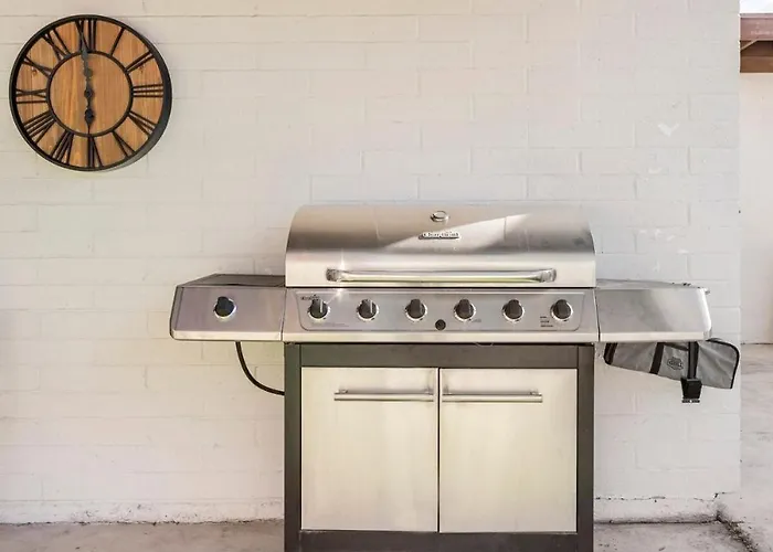 Apartment 2br With Bbq & Parking Spring Fling